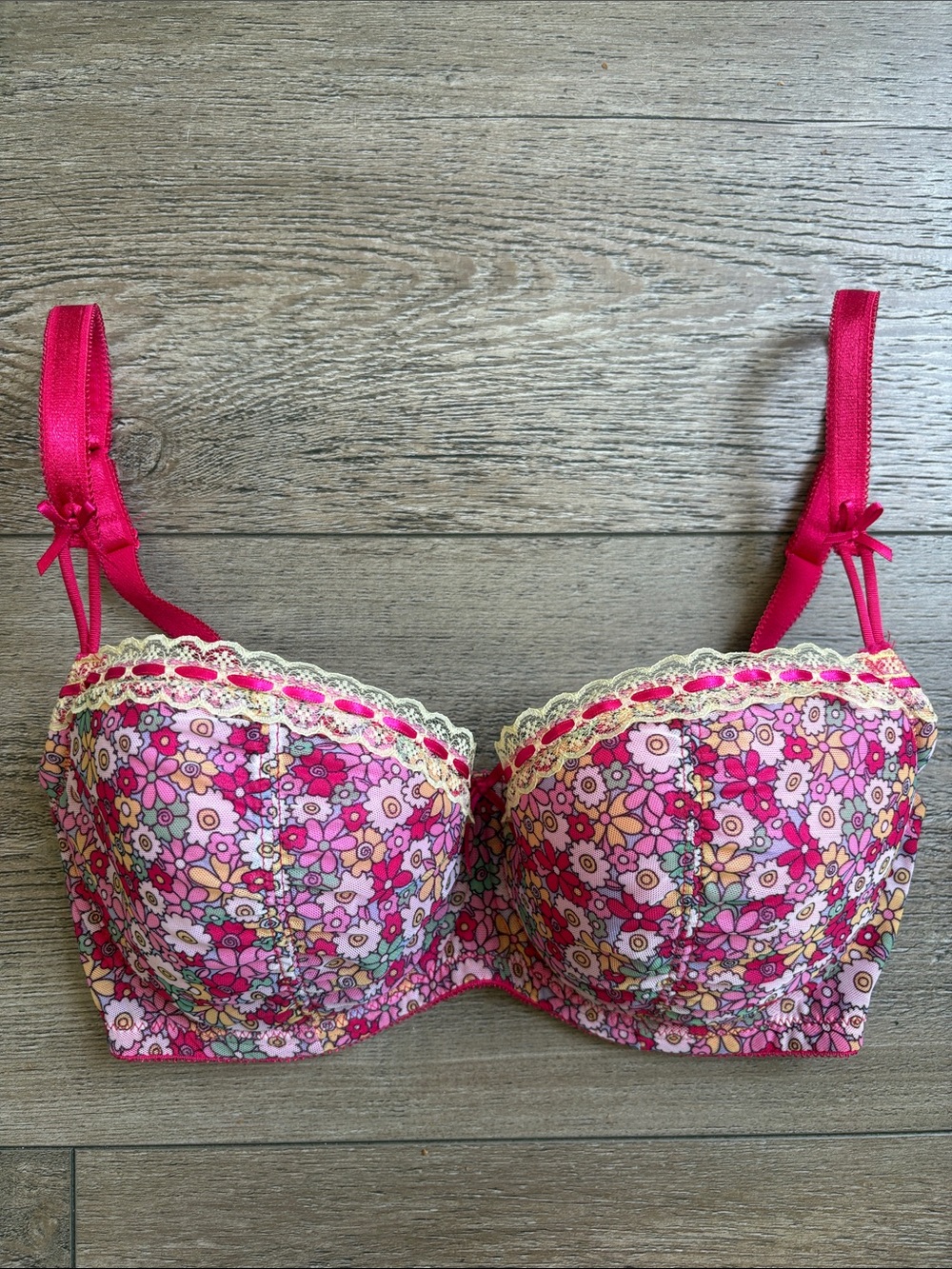 La SENZA Pink Floral Mesh Underwire Bra w Cream Lace & Ribbon Trim 32DD